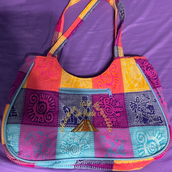 Handbags - Bright colorful cloth purse. W239